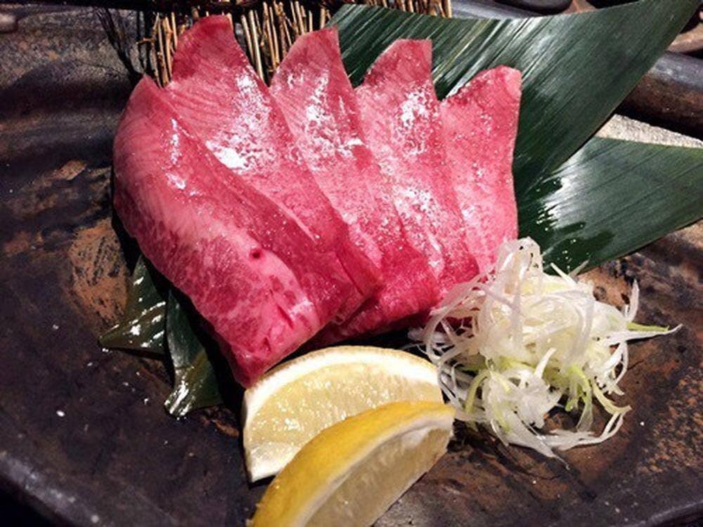地鶏溶岩焼き 桜島 新宿東口店