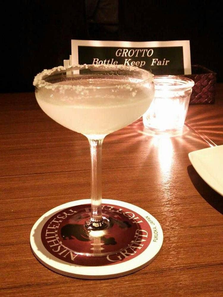 Bar Lounge GROTTO