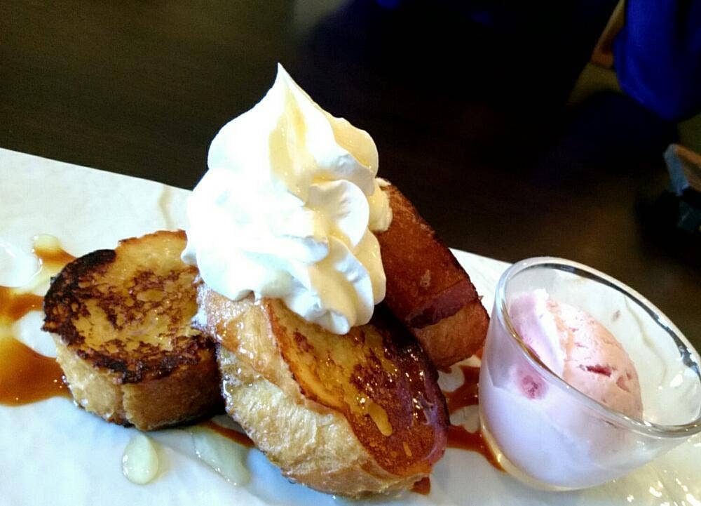 カーキフィールド
