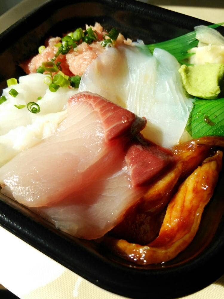 丼丸 門前仲町 富岡八幡宮店