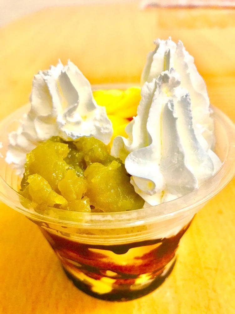 Tomobe. Deli 友部SA下り線