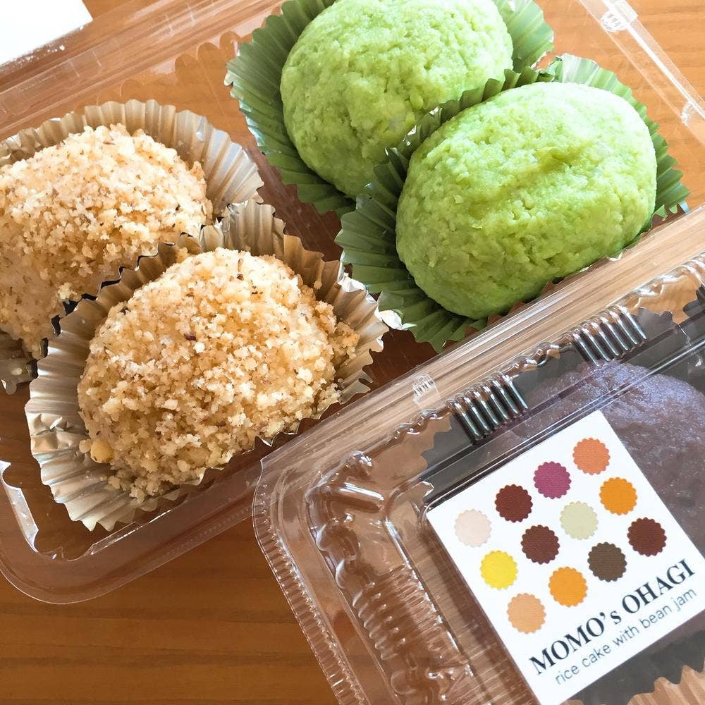 茶房 モモ