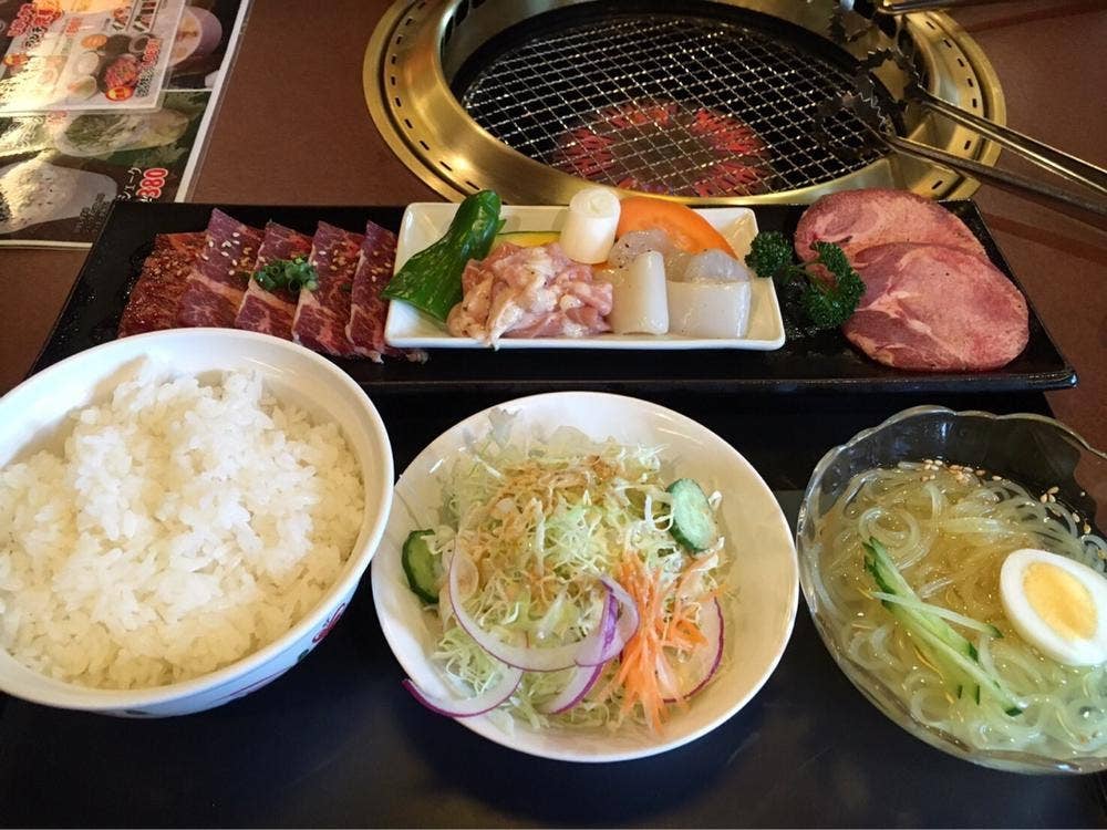焼肉レストランひがしやま弘前店