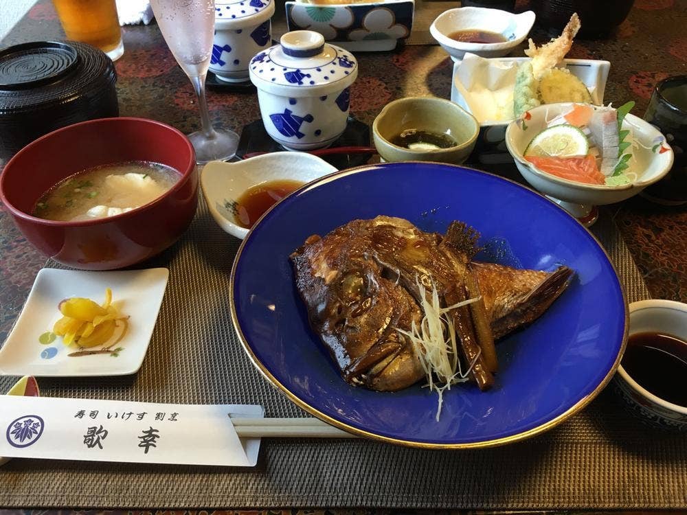 寿司・いけす・割烹 歌幸