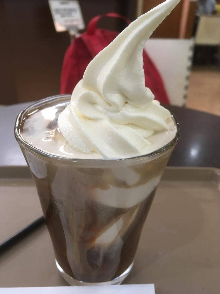 ホリーズカフェ あべのAITビル店