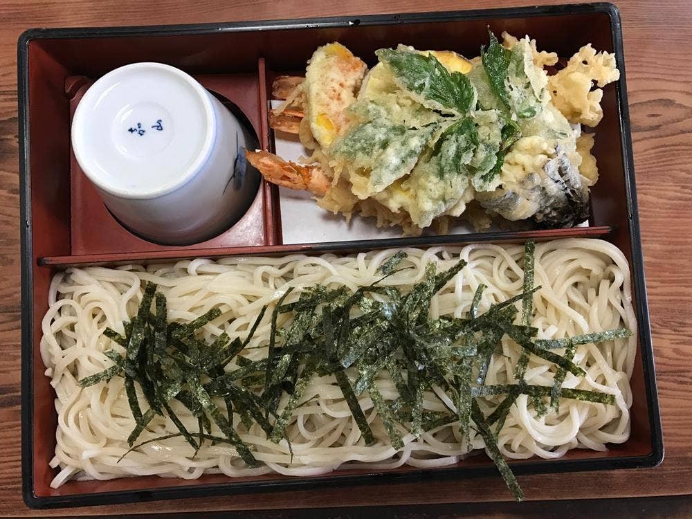 丸金食堂