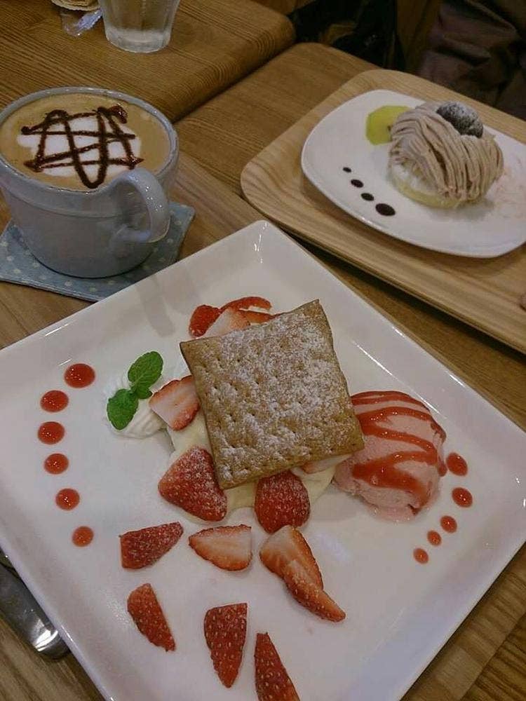 ケーキ工房あるもに