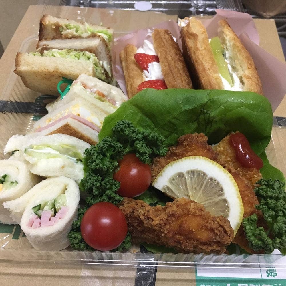 素材派工房 まるきパン