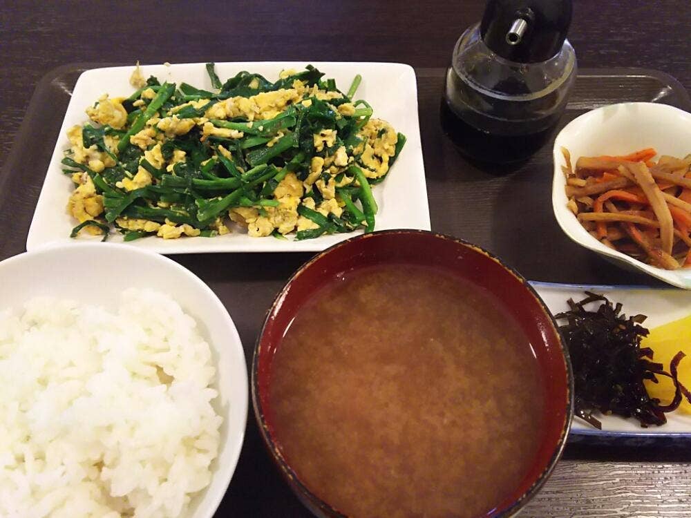 カラオケ居酒屋 川