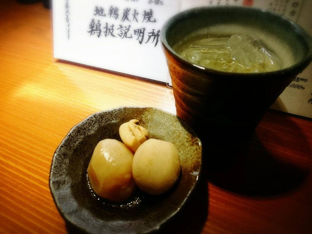 地鶏炭火焼 鶏扱説明所