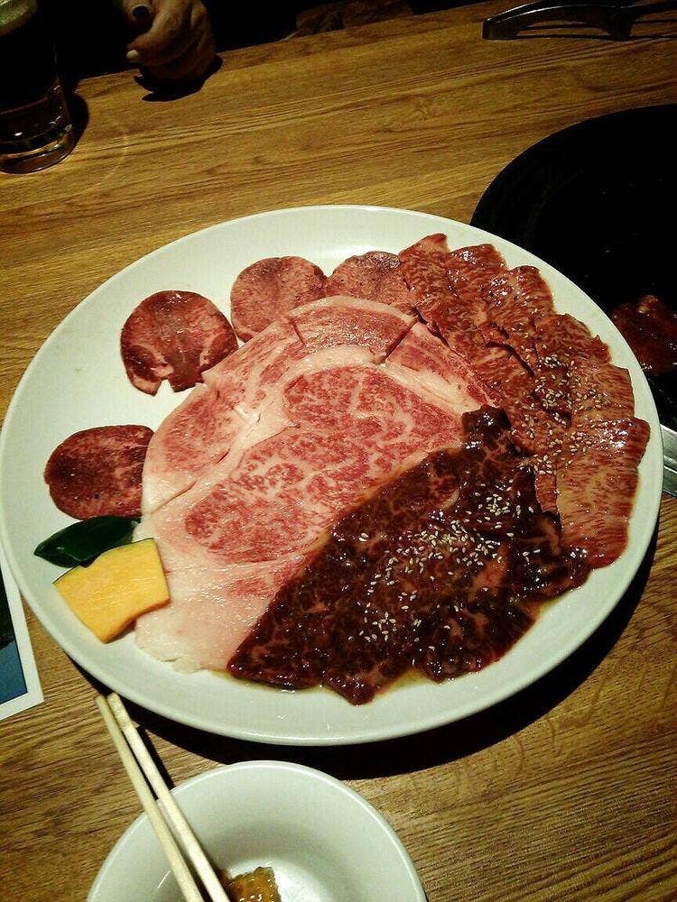焼肉すず屋