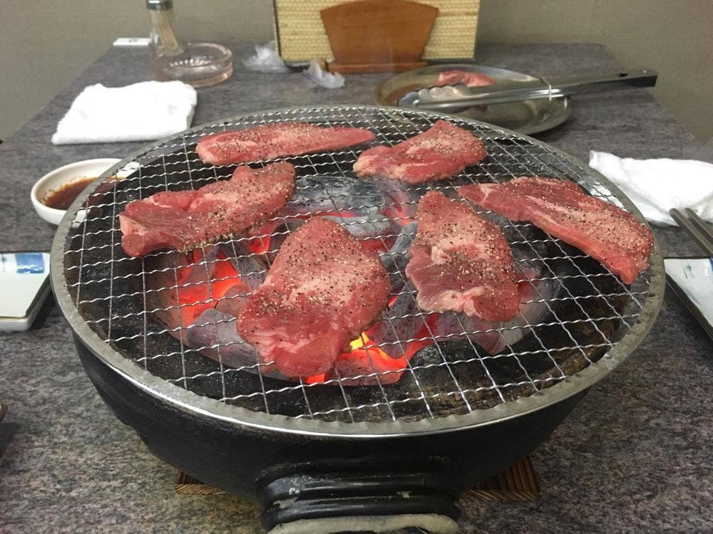 焼肉おもに