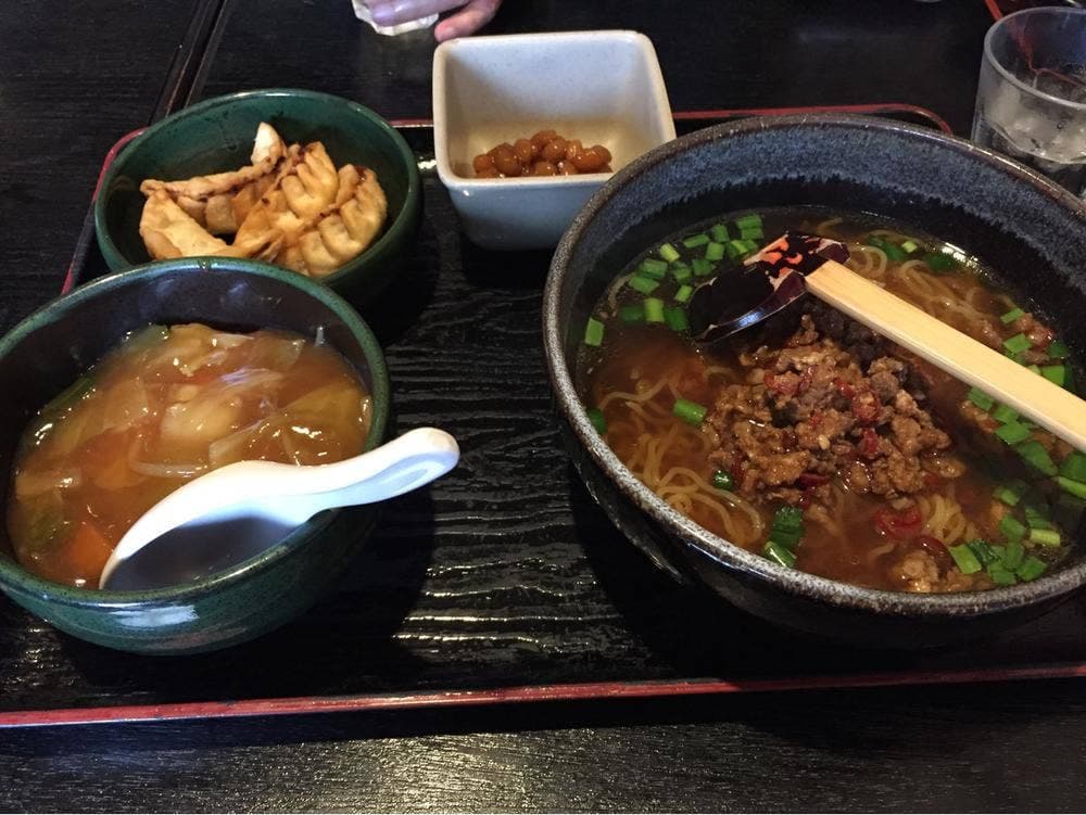 中華料理ラーメンひよし