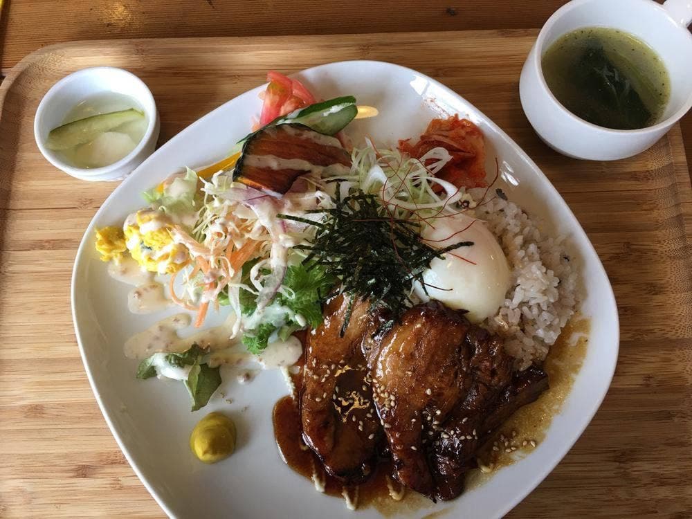 Dining Bar&cafe Nayuta