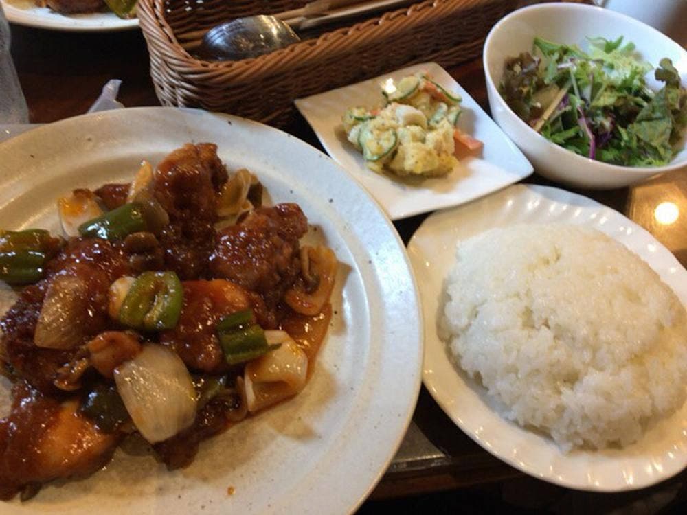 ダイニングバル ミラノ