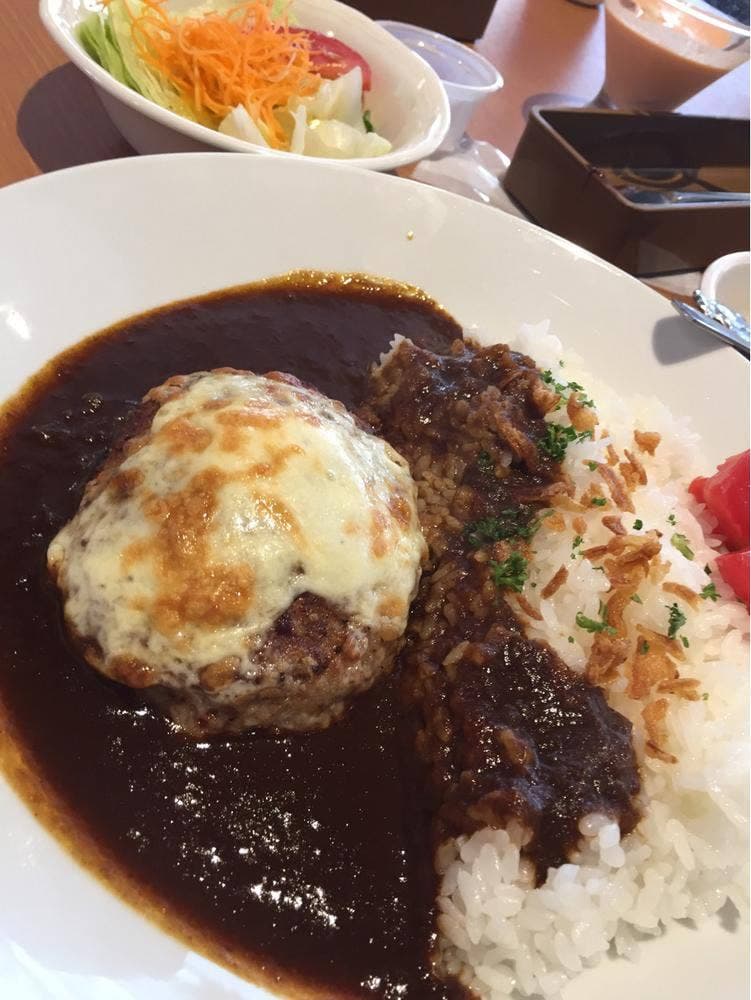 ココス 足立保木間店