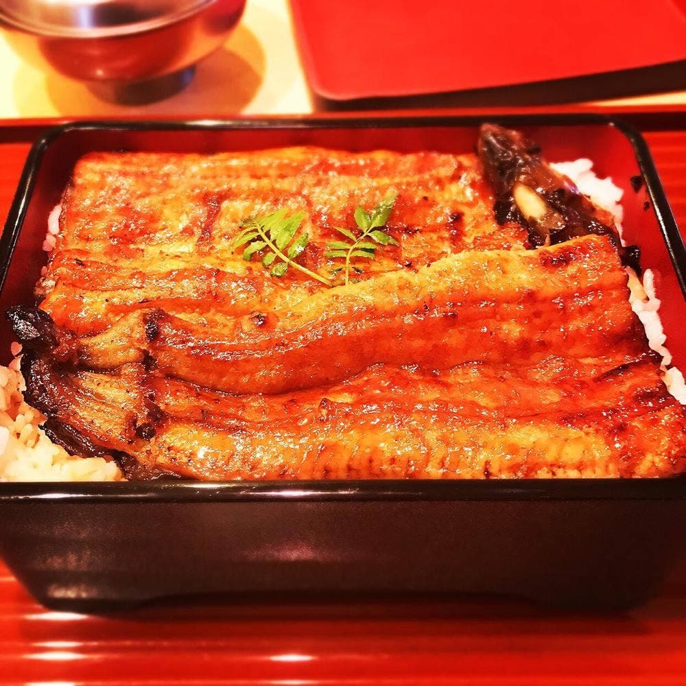 割烹 戎家