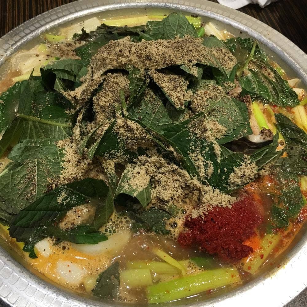 韓国料理 新 京愛館