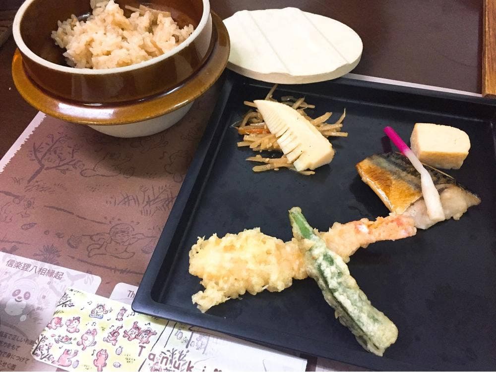 信楽陶苑 たぬき村