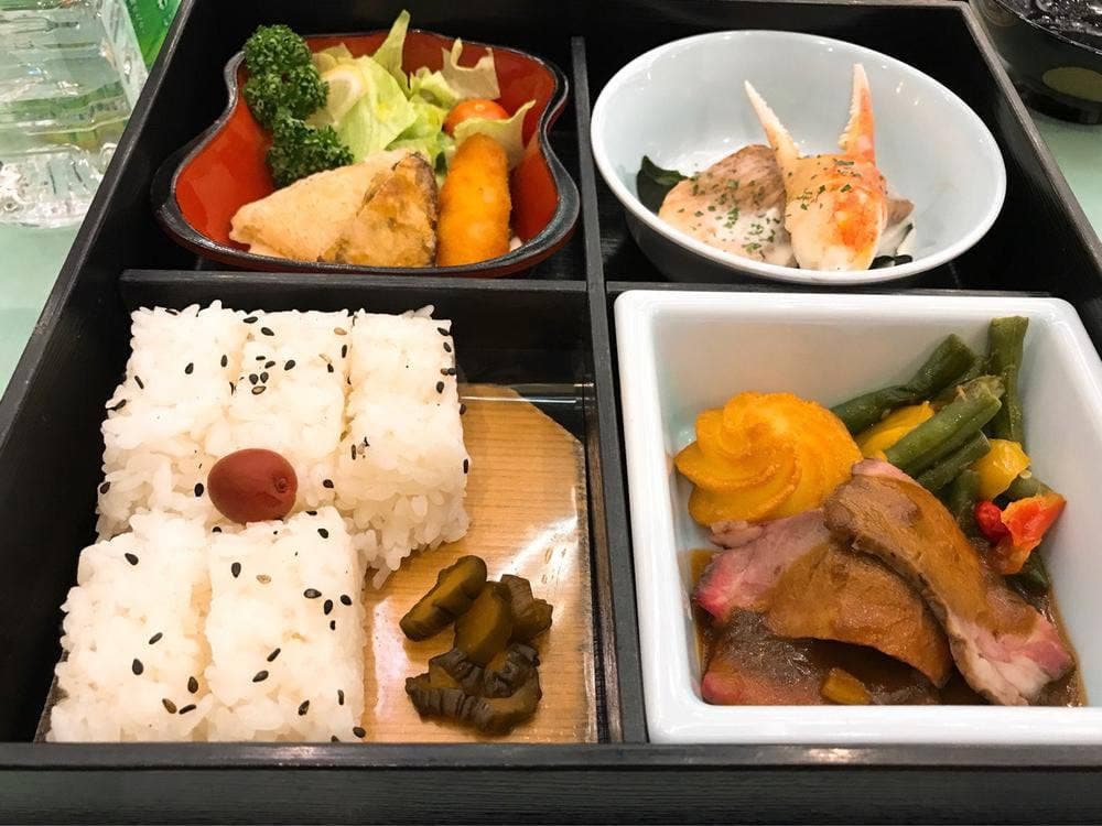 アルカディア市ヶ谷私学会館