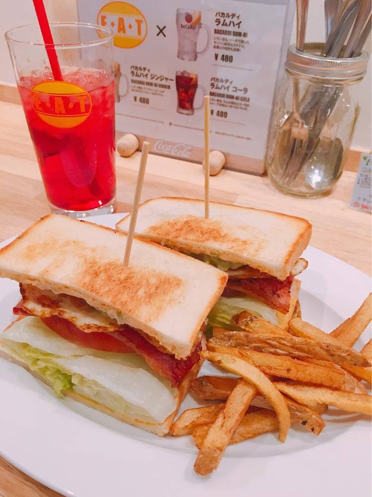 E・A・T AOYAMA 大名古屋ビルヂング