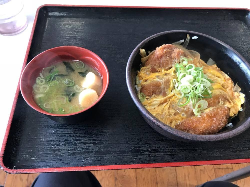 福岡県警察 博多警察署 食堂