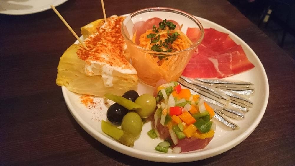 スペインバル トレボ