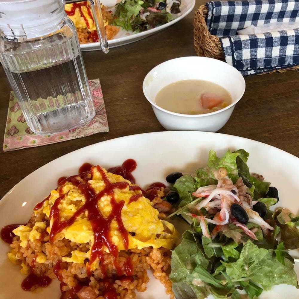 Live & Cafe Tone