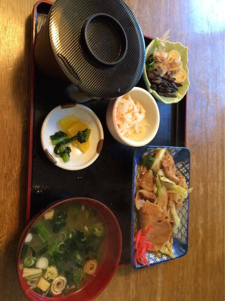 お食事処 たぬき