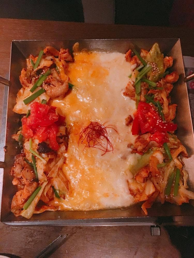 北海道 肉と鮮魚 しゃぶしゃぶ食べ放題 どさんこ屋 上野駅前店