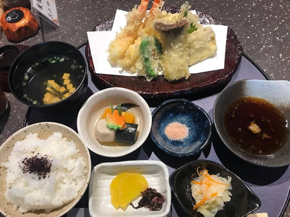 板前料理 別館 よしみ