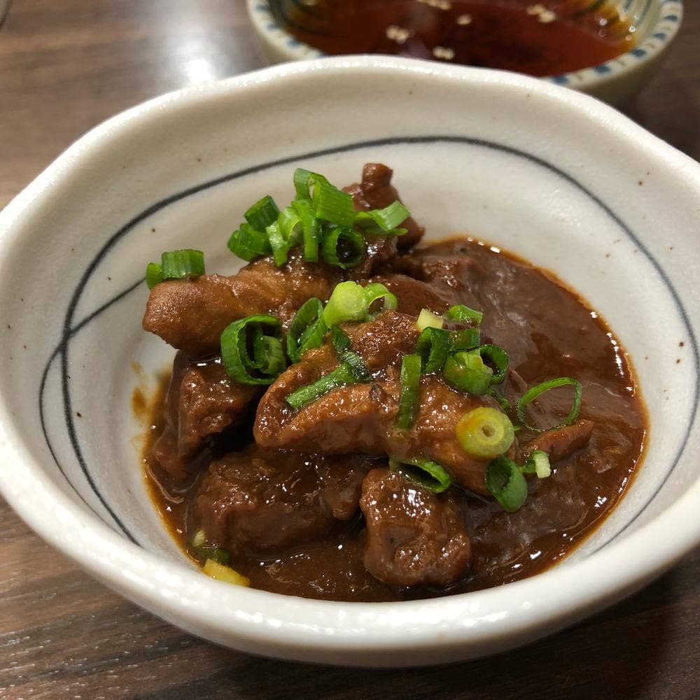焼肉 与志多