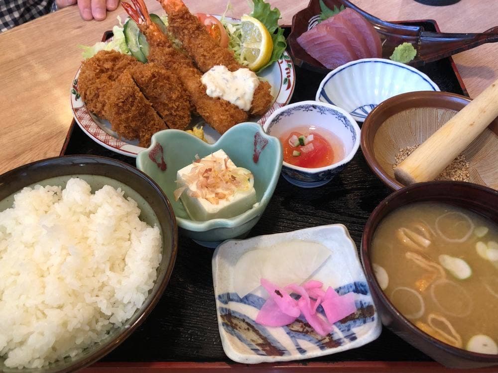 食べ処 わたなべ