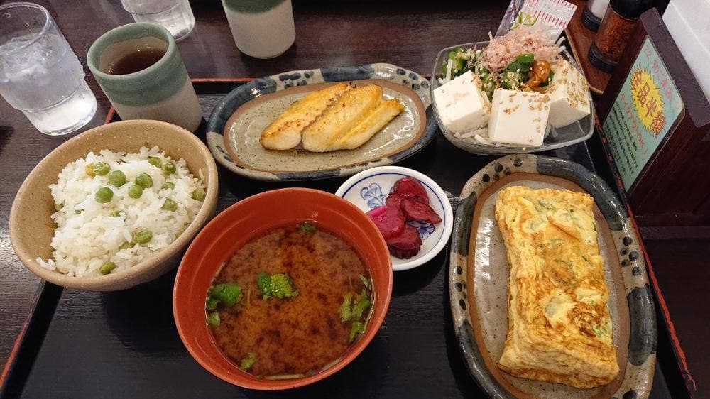 ザめしや 平城京店