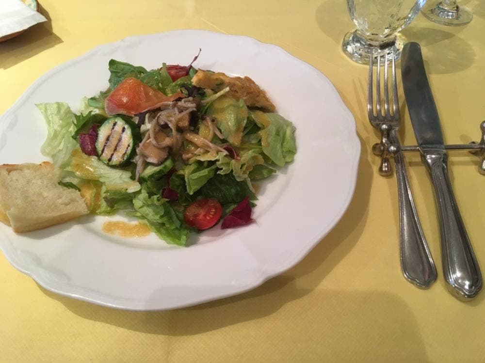 LISTA イタリア料理とワイン・日替わり料理