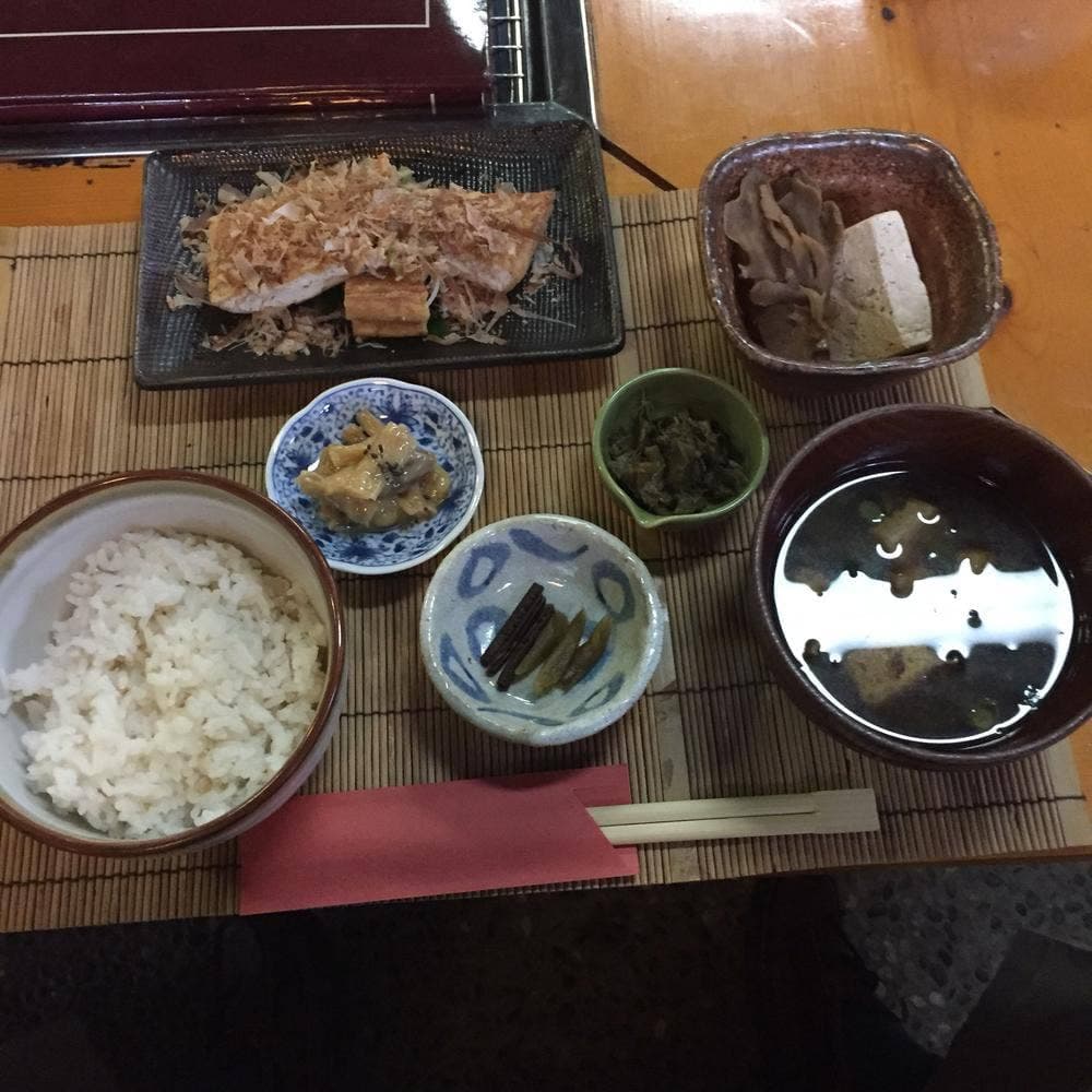 深山料理けがさ