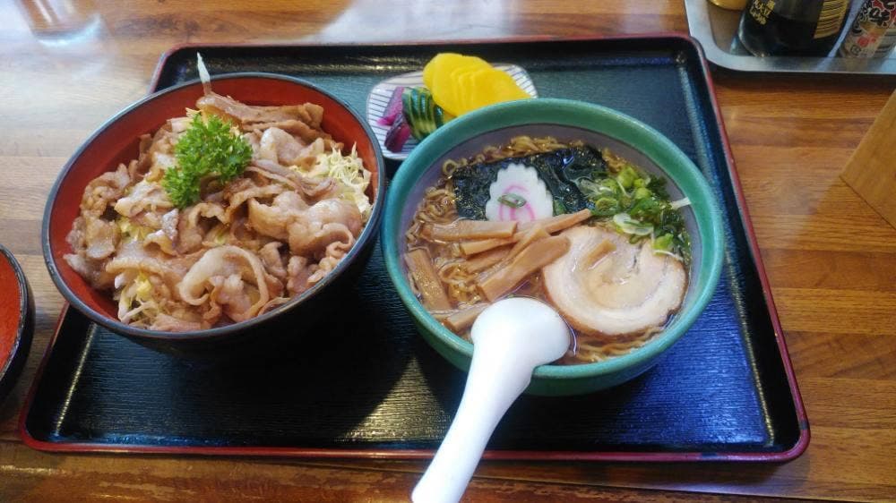 だるま食堂
