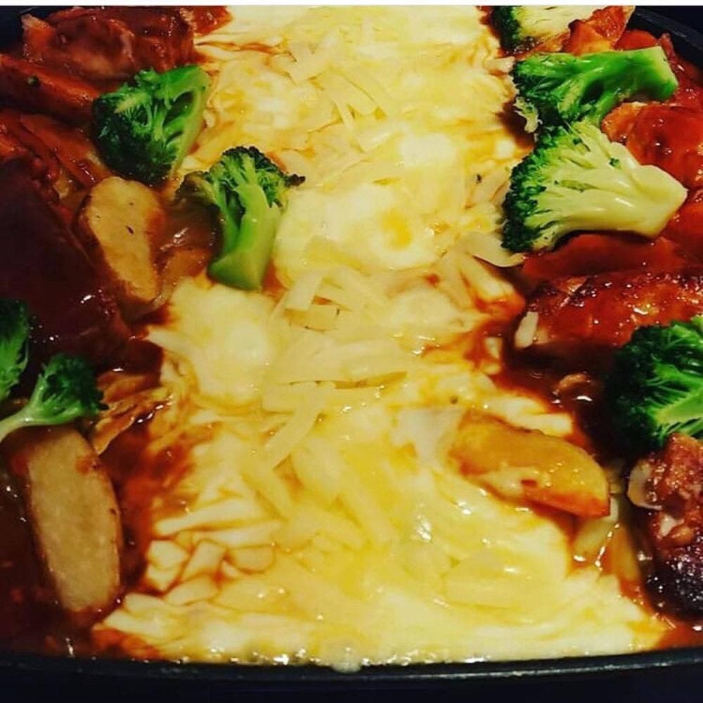 本格派チーズと熟成肉専門店 チーズピア 新宿本店