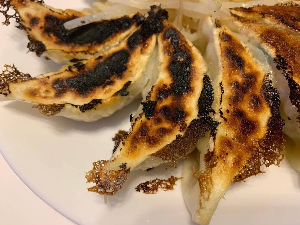 持ち帰り餃子専門 こんがり屋 焼く兵衛