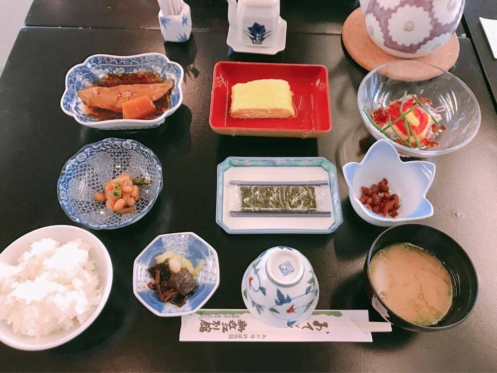 近江別館