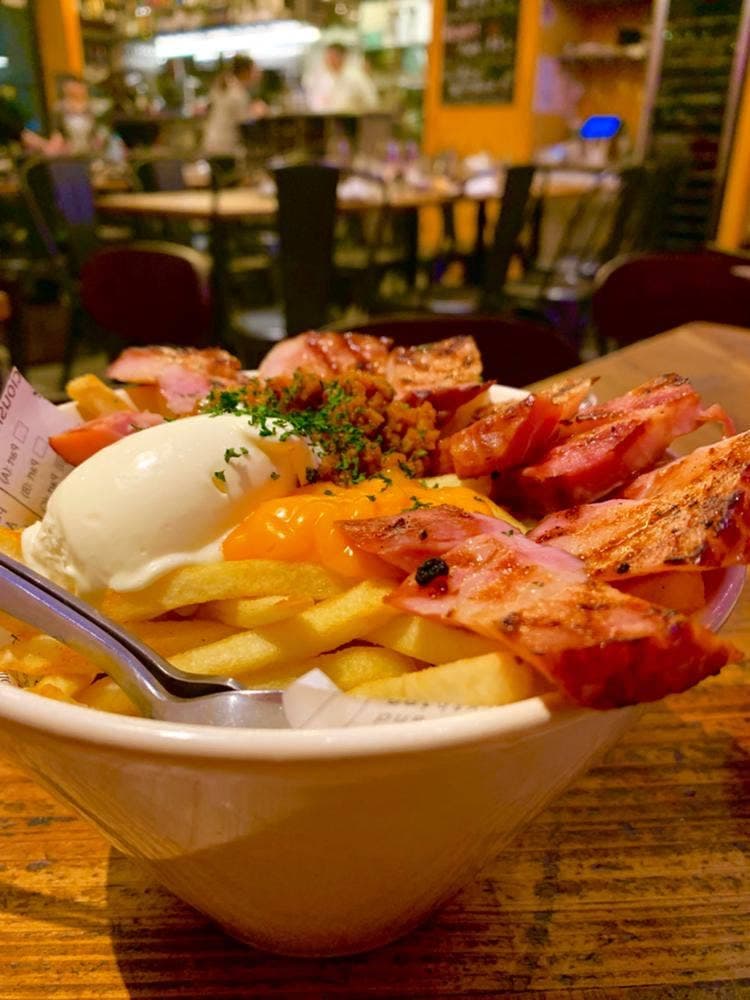 MEAT&WINE WINEHALL GLAMOUR 新橋