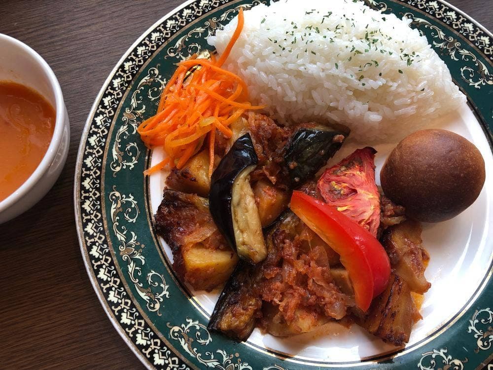 ウズベク・トルコ料理専門店 ALOHIDDIN 日本橋店