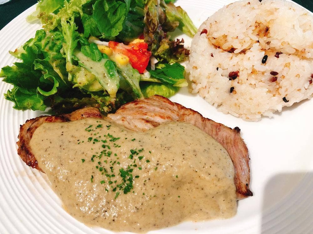 chez MACIO 新宿曙橋
