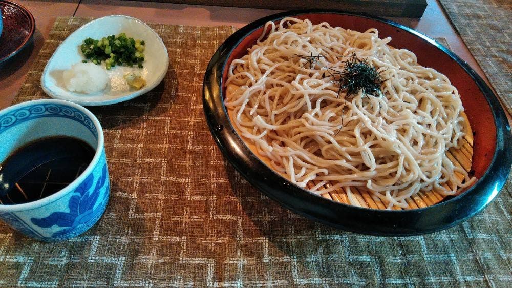 神社そば・村の下