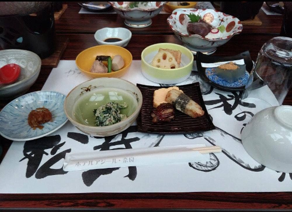 日本料理かがりや