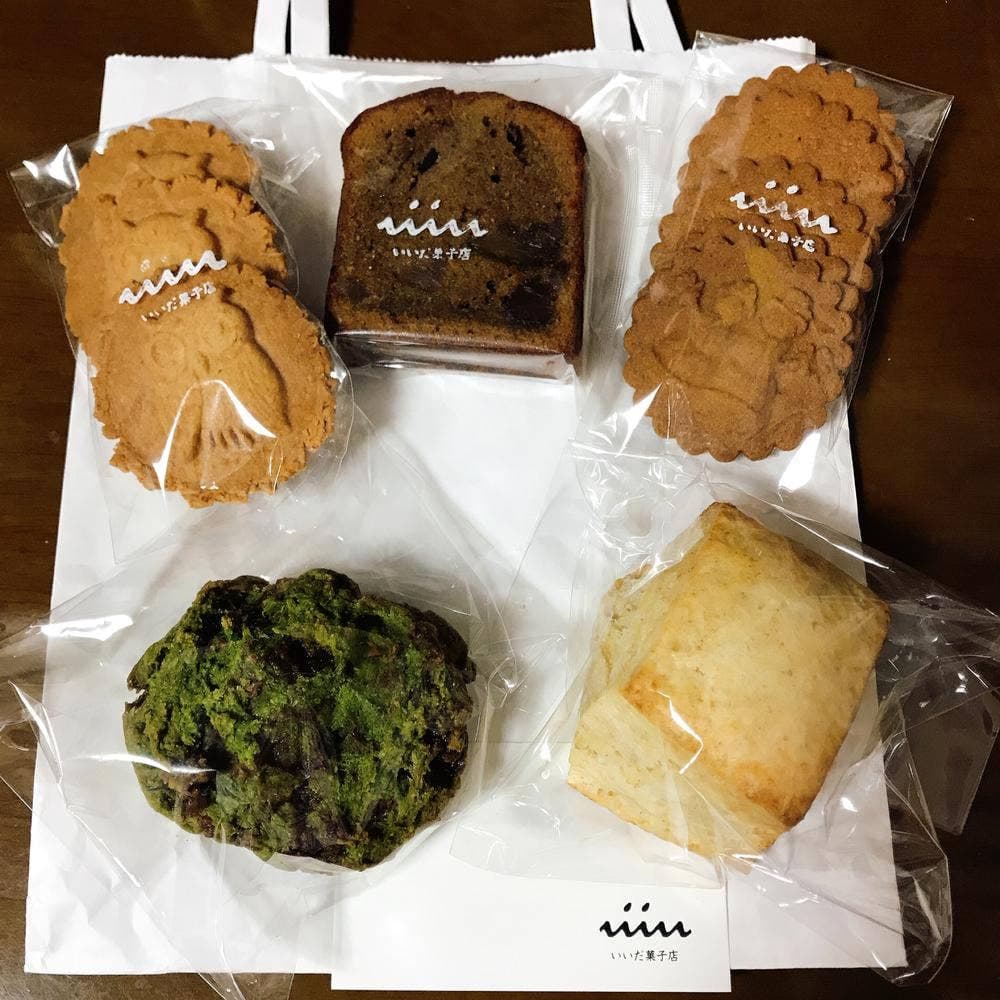 いいだ菓子店