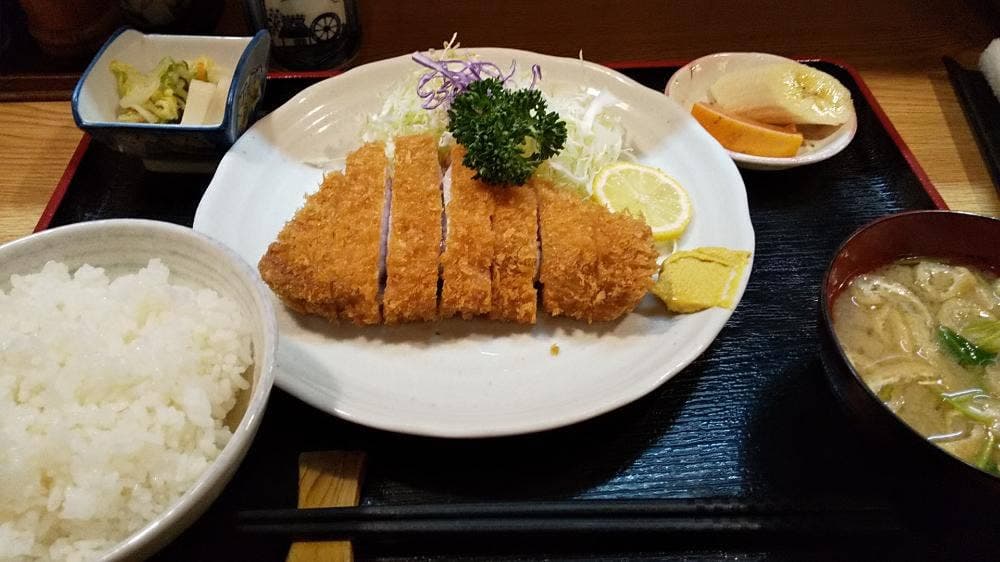 とんかつ かつ善