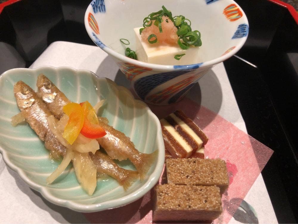 鮨・天麩羅・鉄板焼 羽衣