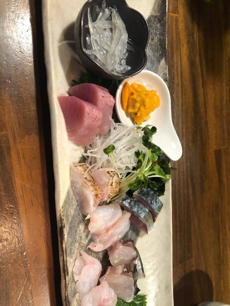 旬肴地酒 寅八