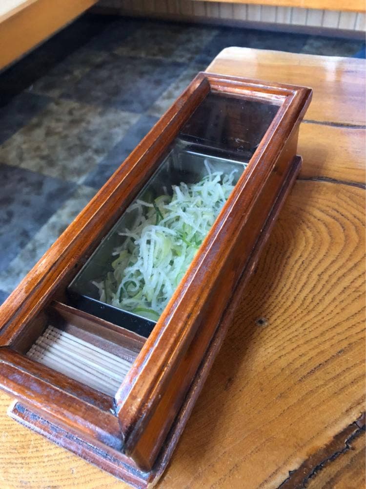 滝そば